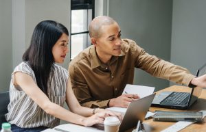 Présentation de 5 logiciels autour de Sage en web-démonstration Présentation de 5 logiciels autour de Sage en web-démonstration